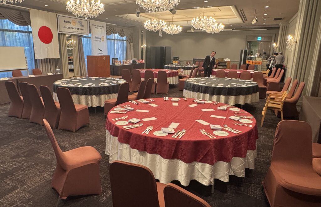 大阪のマジシャンＭＡＳＡが
アゴーラリージェンシー堺に出演