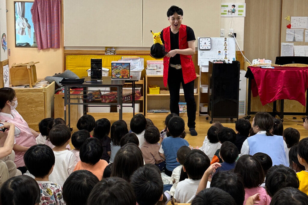 大阪の保育園イベントに出張マジックショー｜子どもたち大興奮