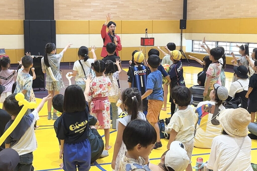 大阪・吹田市マンションイベントにマジシャン派遣｜子ども向けマジックショー