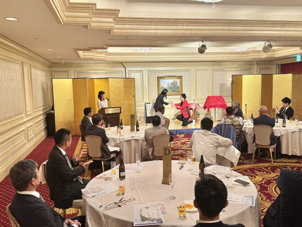 マジシャン 大阪
リッツカールトン大阪で企業パーティー出張マジック|大阪