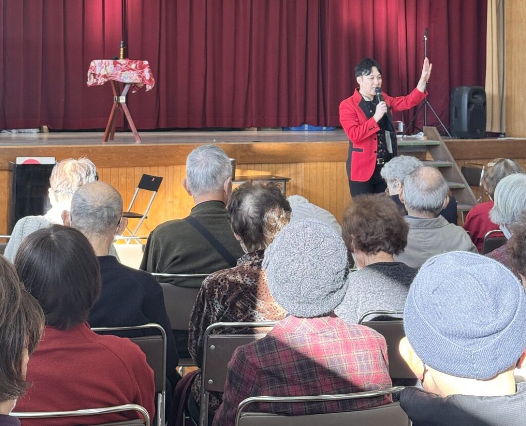 マジシャン 奈良県
奈良県敬老会に出張マジックショー