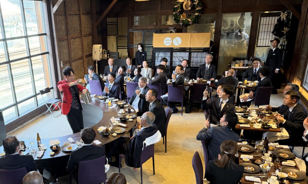 兵庫県にマジシャンMASAを派遣
ホテルENに出張マジックショー