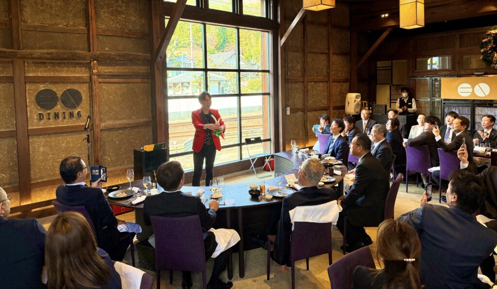 兵庫県にマジシャンMASAを派遣
ホテルENに出張マジックショー