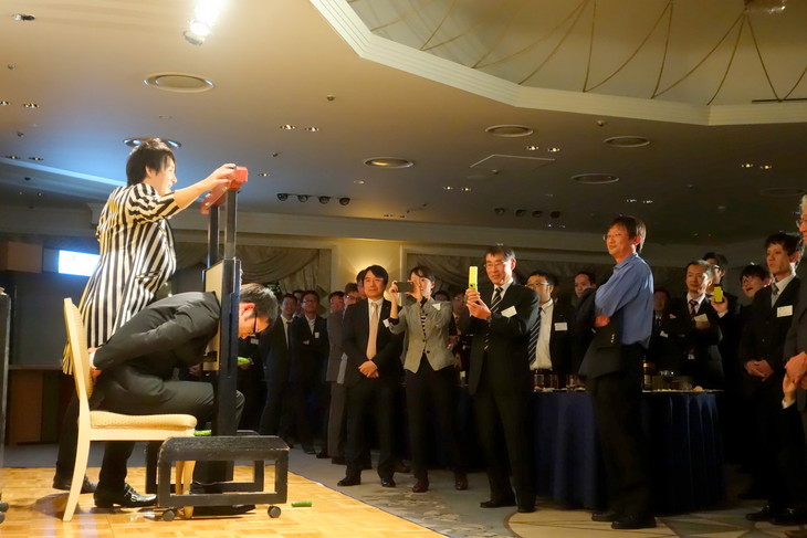 マジシャン派遣　大阪