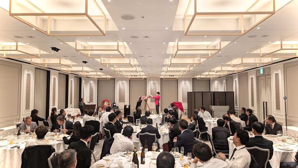 マジシャン　大阪
ヒルトンホテル大阪で企業50周年記念マジックショー｜出張マジシャン