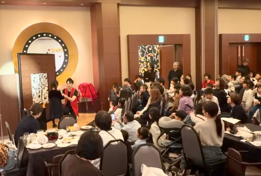大阪のマジシャンMASAがエクシブ京都八瀬で開催されたマジカルディナーショーに出演