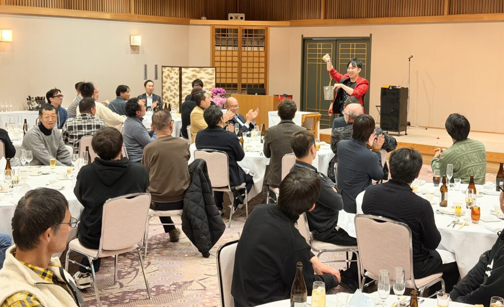 マジシャンＭＡＳＡが広島県尾道市の西山別館に出張マジックショー