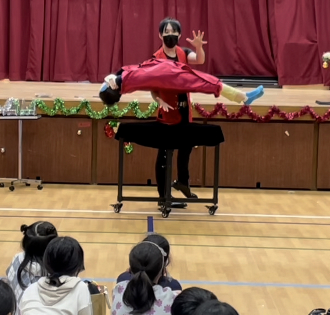 大阪のマジシャンMASA「マジシャン派遣」「出張マジック」お任せください♪♪ 余興のプロです!!