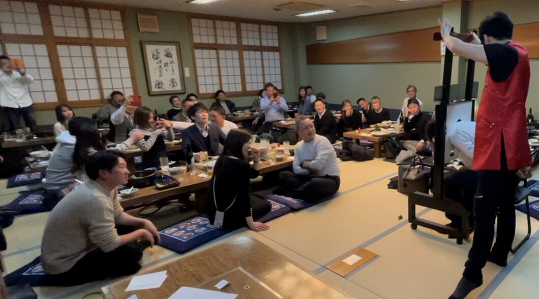 大阪のマジシャンMASA「マジシャン派遣」「出張マジック」お任せください♪♪ 余興のプロです!!