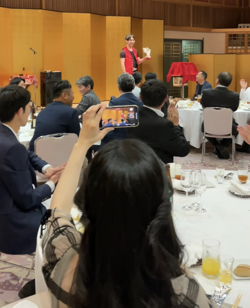 大阪のマジシャンMASA「マジシャン派遣」「出張マジック」お任せください♪♪ 余興のプロです!!