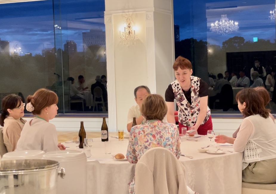 大阪のマジシャンMASA「マジシャン派遣」「出張マジック」お任せください♪♪ 余興のプロです!!