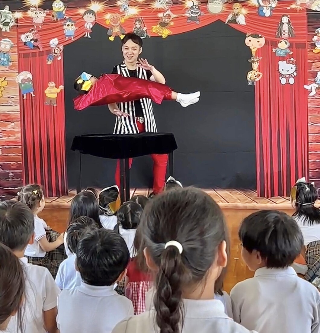 大阪のマジシャンMASA「マジシャン派遣」「出張マジック」お任せください♪♪ 余興のプロです!!