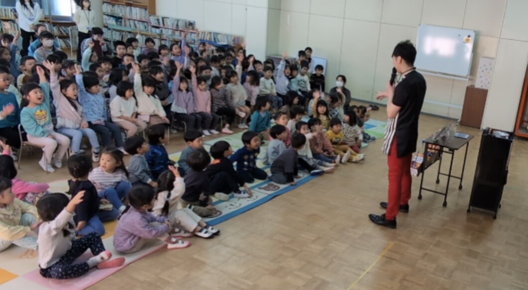 大阪のマジシャンMASA「マジシャン派遣」「出張マジック」お任せください♪♪ 余興のプロです!!