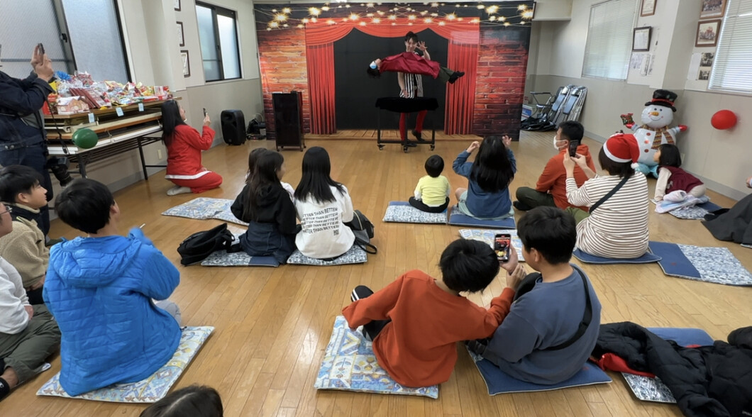 大阪のマジシャンMASA「マジシャン派遣」「出張マジック」お任せください♪♪ 余興のプロです!!