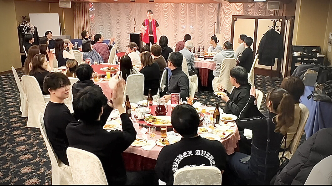 大阪のマジシャンMASA「マジシャン派遣」「出張マジック」お任せください♪♪ 余興のプロです!!