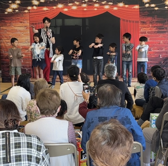 大阪のマジシャンMASA「マジシャン派遣」「出張マジック」お任せください♪♪ 余興のプロです!!