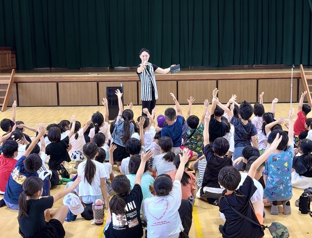 幼稚園出張イベント・保育園出張イベント・子供会出張イベントをマジシャンＭＡＳＡが盛り上げます