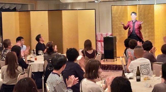 大阪のマジシャンMASA「マジシャン派遣」「出張マジック」お任せください♪♪ 余興のプロです!!