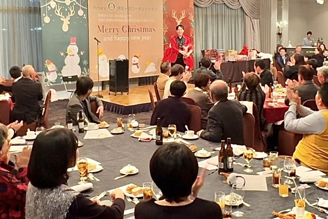 大阪のマジシャンMASA「マジシャン派遣」「出張マジック」お任せください♪♪ 余興のプロです!!