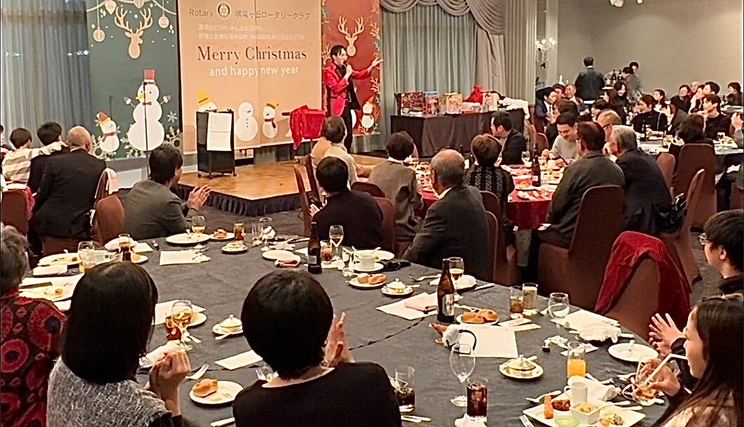 大阪のマジシャンMASA「マジシャン派遣」「出張マジック」お任せください♪♪ 余興のプロです!!