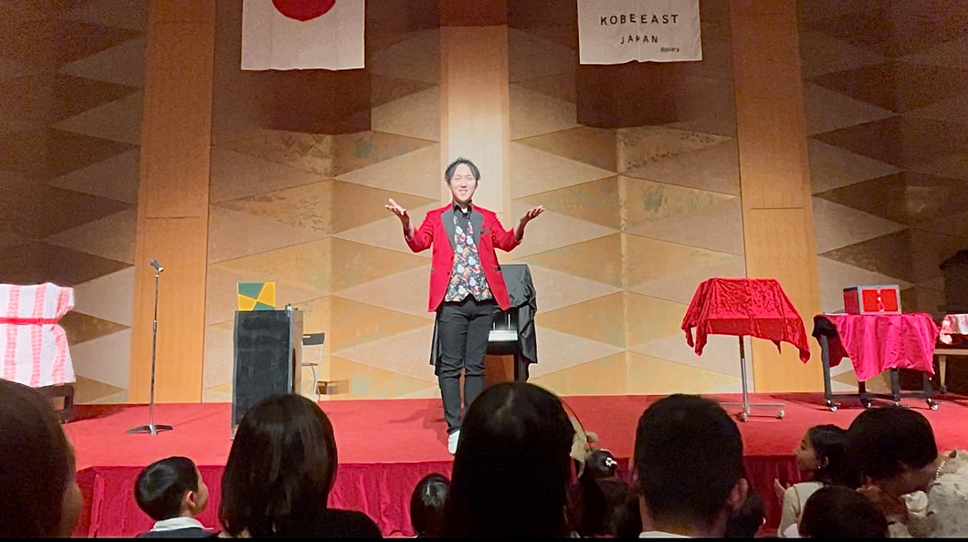 大阪のマジシャンMASA「マジシャン派遣」「出張マジック」お任せください♪♪ 余興のプロです!!