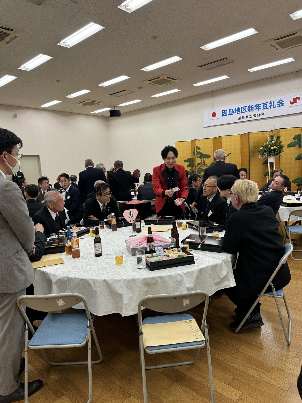 大阪のマジシャンMASA「マジシャン派遣」「出張マジック」お任せください♪♪ 余興のプロです!!