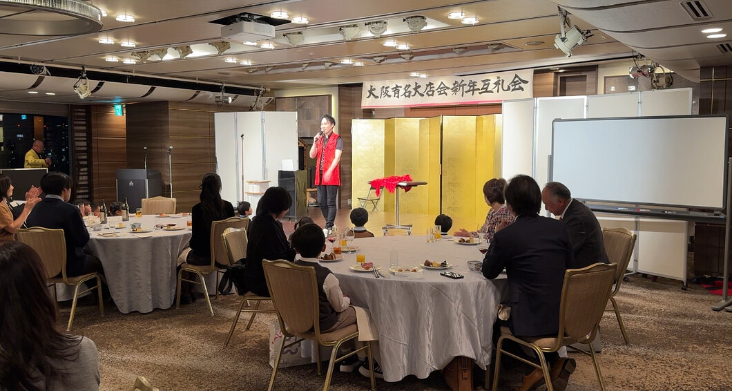 大阪のマジシャンMASA「マジシャン派遣」「出張マジック」お任せください♪♪ 余興のプロです!!