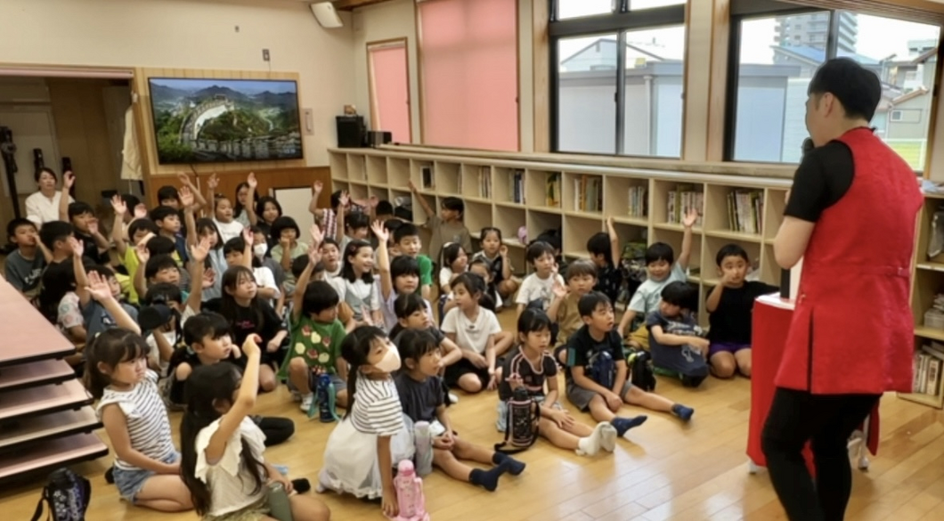 大阪のマジシャンＭＡＳＡ「マジシャン派遣」「出張マジック」お任せください♪♪　余興のプロです!!