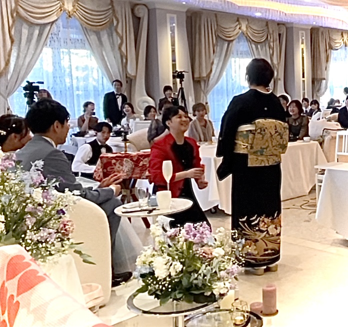 大阪のマジシャンMASA「マジシャン派遣」「出張マジック」お任せください♪♪ 余興のプロです!!