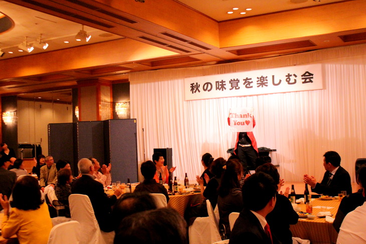 兵庫県の「マジシャン派遣」はＭＡＳＡにお任せ　余興のプロがどんなイベントでも盛大に盛り上げます!! 